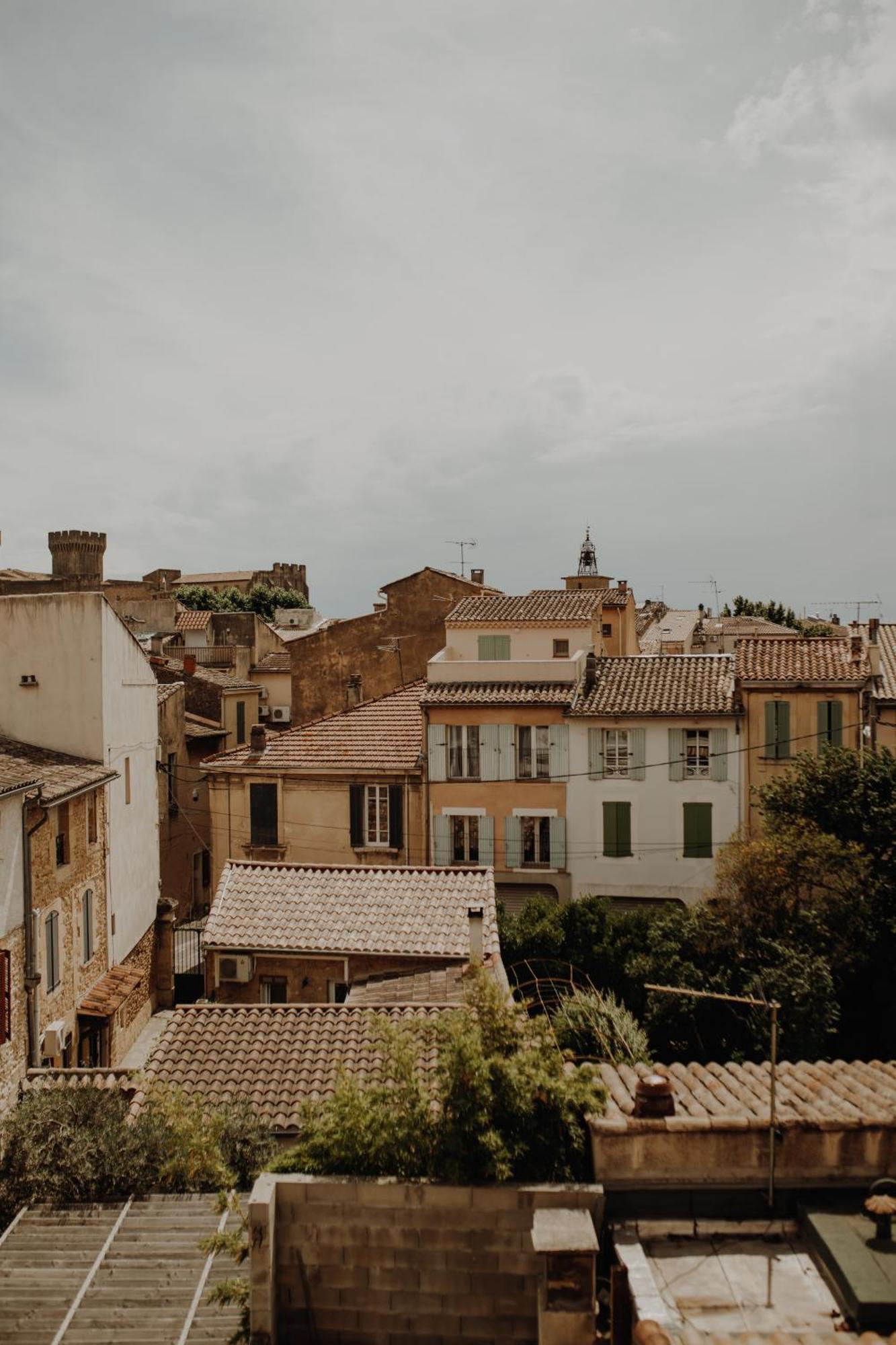 Superbe Appartement Renove - Salon De Provence Eksteriør bilde